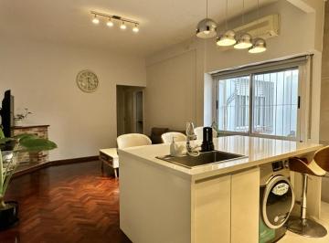 Departamento · 72m² · 4 Ambientes · Departamento de 4 Ambientes - Venta - Av Maipu 30