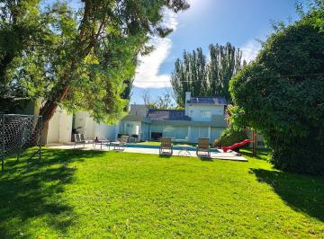 Casa de 6 ambientes, Neuquén · Hermosa Casa en Venta 3 Dorm. Neuquen