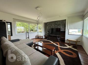 Foto · Venta de Casa en La Rufina, 4 Dorm. y Escritorio con Vista y Patio Plano