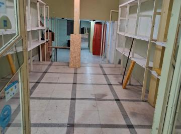Local comercial , Once · Paso Al 600