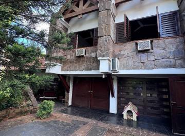 Casa · 736m² · 5 Ambientes · Cf1199 - Casa en Venta Z/ Cnel. Alvarez y Ramón García