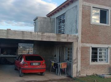 Casa · 70m² · 2 Ambientes · 1 Cochera · Casa en Venta Potrero de Garay