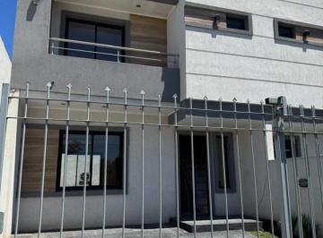 Departamento · 87m² · 4 Ambientes · Duplex 4 Ambientes a Estrenar, con Patio y Parrilla en Colinas Peralta Ramos
