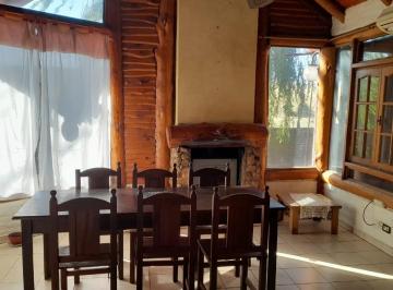 Casa de 4 ambientes, Tornquist · Vendo Casa de 3 Dorm. y Pileta en Sierra de La Ventana a $