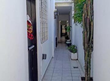 PH de 2 ambientes, Belgrano · Excelente PH Posibilidad de Construir!
