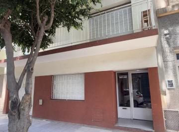 Departamento · 105m² · 6 Ambientes · 1 Cochera · Venta en Bloque - Dos Departamentos en Planta Baja