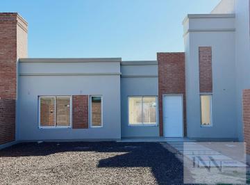 Casa de 3 ambientes, Resistencia · Casa a Estrenar en Zona Norte a 200 m de Pavimento