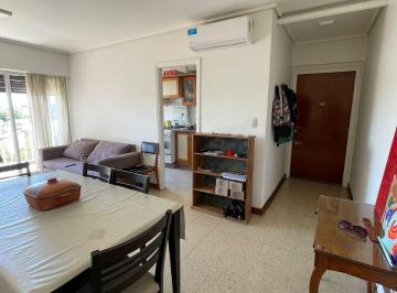 Departamento de 3 ambientes, Mar del Plata · Excelente Departamento 3 Ambiente a La Calle con Balcon