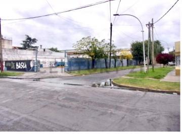 Bodega-Galpón · 1361m² · 6 Ambientes · Deposito con Oficinas