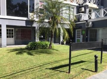 Oficina comercial · 30m² · Lindisima Oficina en Complejo de Oficinas y Locales en Lomas de San Isidro