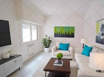 Departamento · 23m² · 1 Ambiente · Venta de Monoambiente a Reciclar en Recoleta - Ideal Inversión