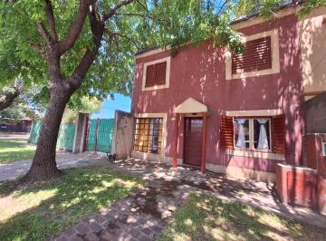 Casa · 120m² · 4 Ambientes · 1 Cochera · Casa en Venta Campana