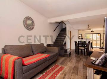 Departamento · 75m² · 5 Ambientes · Vendo Duplex Interno con Patio y 3 Dorm. en Repubica de La Sexta.