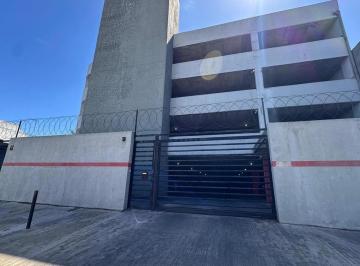 Garage · 28m² · 1 Cochera · Cochera Guardacoches con Baulera Amplia Parking Paz Quilmes