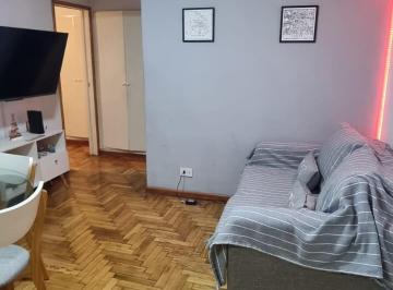 Departamento de 2 ambientes, Almagro · Departamento 2 Ambientes C/ Cochera