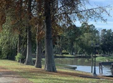 Terreno · 923m² · Lote en Venta