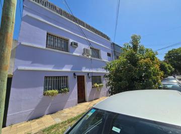 PH · 48m² · 4 Ambientes · Venta PH en Primer Piso en Martinez