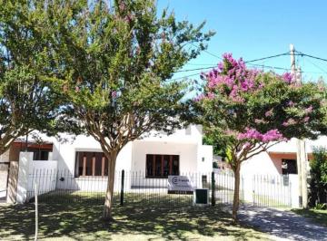Casa · 100m² · 3 Ambientes · 1 Cochera · Casas en Venta en Pipinas, Punta Indio