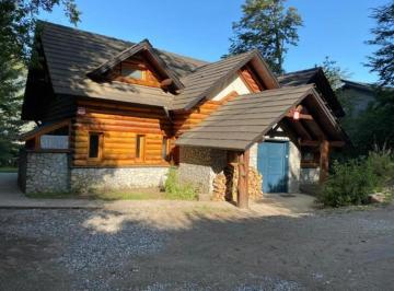 Casa de 4 ambientes, Villa La Angostura · Villa Correntoso – Vista Al Lago