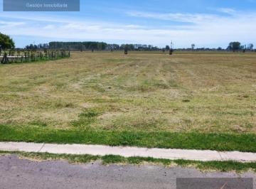 Terreno · 737m² · Venta de Lote Terreno en Barrio El Rebenque Canning