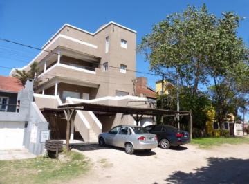 Departamento · 75m² · 2 Ambientes · 6 Cocheras · Edificio en Block 6 Departamentos 2 Ambientes con Parrilla en Mar de Ostende Pinamar