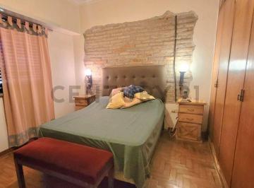 Casa · 215m² · 4 Ambientes · 1 Cochera · Casa en Venta