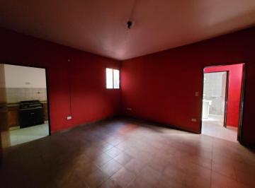Departamento de 3 ambientes, Lanús · Dos Ambientes - Lateral - Excelente Ubicación!
