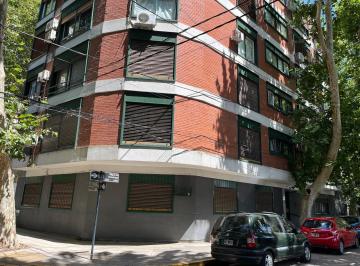 Departamento · 61m² · 2 Ambientes · Departamento en Venta en Olivos 1 Dormitorio, Muy Luminoso, Próximo Estación.