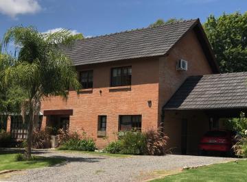 Casa de 6 ambientes, Campana · Casa Quinta - Country Cardales