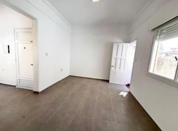 Departamento · 75m² · 4 Ambientes · Departamento en Venta en Nueva Córdoba, Ideal Ubicacion, 2 Dorm. Dependencia, Terraza. PH
