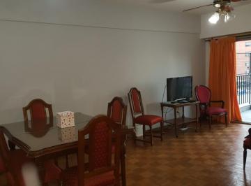 Departamento de 3 ambientes, Almagro · 3 Ambientes en Almagro con Balcon Amoblado