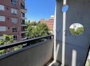 Departamento · 41m² · 2 Ambientes · Venta de Semipiso Al Frente de 2 Ambientes en Villa del Parque, Capital Federal.