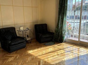 Departamento · 54m² · 3 Ambientes · Semipiso 3 Ambientes con Balcón y Vista Abierta | Luz y Ubicación Premium en Av Gaona