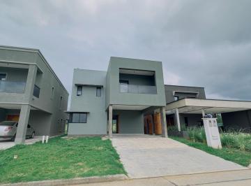 Casa · 205m² · 6 Ambientes · 2 Cocheras · Casa en Country Las Limas