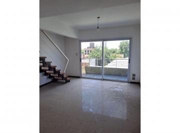 Departamento · 66m² · 3 Ambientes · Departamento de 2 Dorm., Reconquista 657