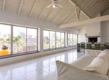 Casa · 162m² · 5 Ambientes · Departamento en Venta - 4 Dorm. 2 Baños - 178 m² - Lomas de Núñez