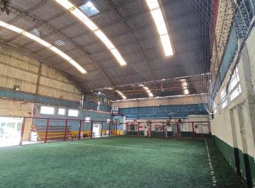 Depósito · 850m² · 4 Ambientes · 6 Cocheras · Depósito en Cayetano Bourdet 2400