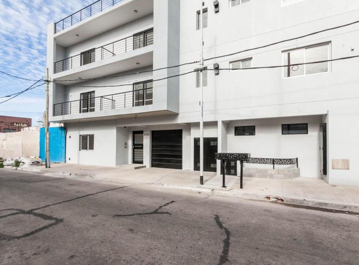 Departamento 2 Amb a Estrenar en 2do Piso por Escalera, en Excelente Ubicación