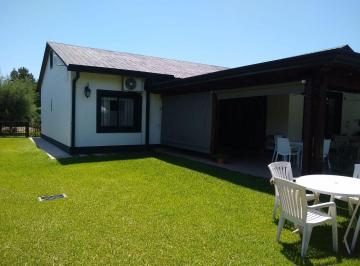 ISN-ISN-2275_2 · Casa 3 Dorm.. | Sarmiento 2650