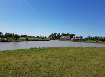 Vista a la Laguna - + 34 m Ancho · Dueño Vende Lote a La Laguna en Lagos de San Eliseo - San Vicente - 872 m²