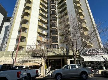 fachada · En Venta Departamento 4 Dorm. Cipolletti. R. N