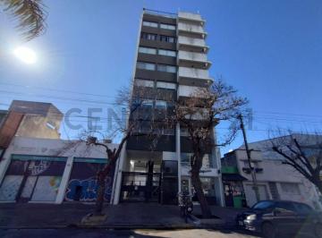 Oficina comercial · 80m² · 4 Ambientes · Venta Oficina Comercial excelente Ubicación: Calle 13 Entre 38 y 39, 1° Piso Al Frentecara