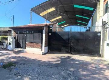 Bodega-Galpón de 5 ambientes, Córdoba · ¡Oportunidad! Empalme - Galpón - Av Sabattini