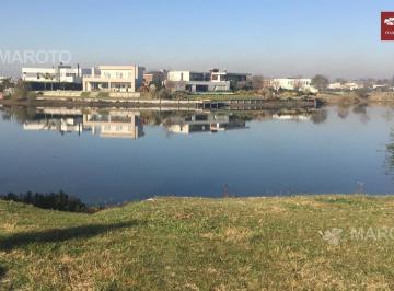 Terreno · 925m² · Lote en Venta en San Matias - Maroto Propiedades