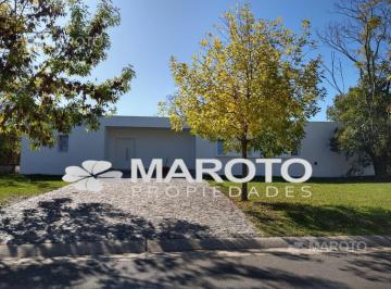 Casa · 160m² · 4 Ambientes · Casa en Venta Barrio San Matias - Maroto Propiedades