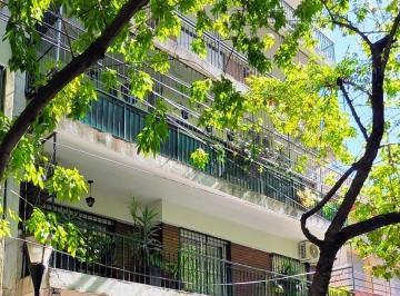 Departamento · 82m² · 3 Ambientes · Excelente Departamento de 3 Amb. 80 m² con Balcon