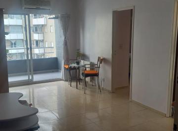 Departamento · 45m² · 2 Ambientes · Avellaneda 1100, Caballito, Caba. Departamento 2 Ambientes en Piso Alto, Divino!