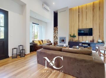 Casa · 160m² · 4 Ambientes · Casa en Venta en Costa Esmeralda