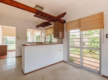 Casa · 75m² · 4 Ambientes · Casa Venta Funes 2 Dorm. Jardin Miramar Esquina Maistegui