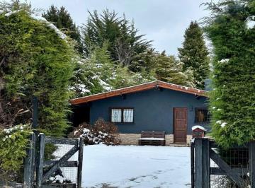 Casa · 120m² · 4 Ambientes · 2 Cocheras · Casa 4 Amb en Melipal, Bariloche Factibilidad Para Ampliar en Venta